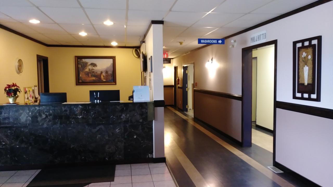 George Mountain View Hotel & Resto Merritt Exterior foto