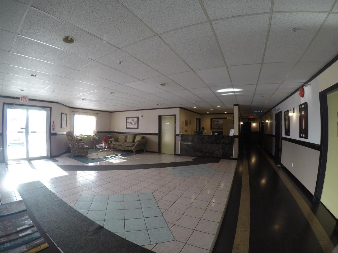 George Mountain View Hotel & Resto Merritt Exterior foto